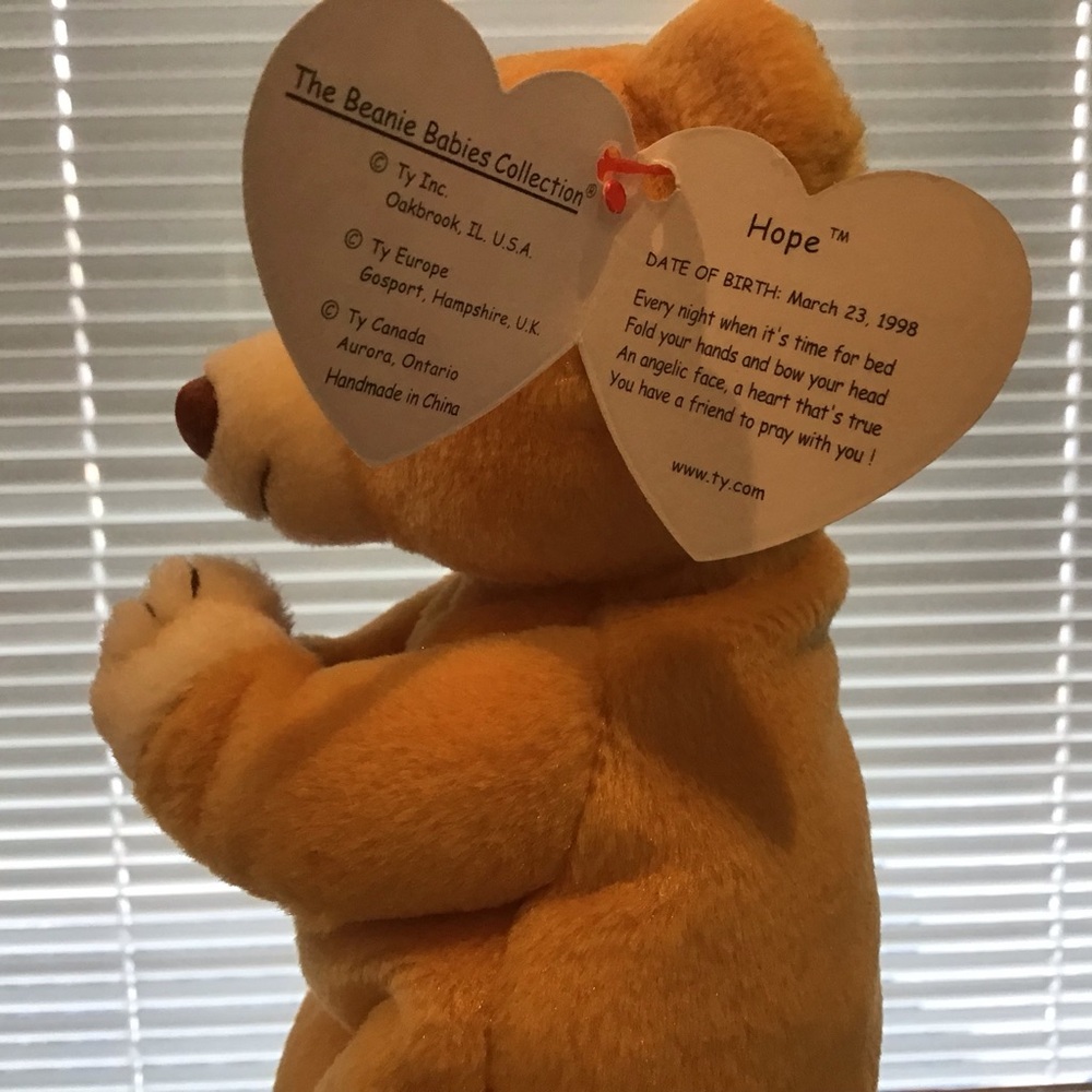 “Hope" Ty Beanie Baby – The Praying Bear (DOB: March 23, 1998) ✨ - Picture 2 of 4